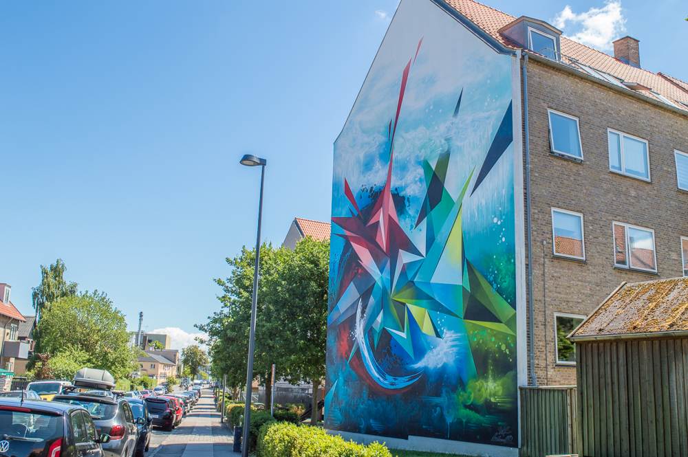 This mural can be found on Rentemestervej in Copenhagen.