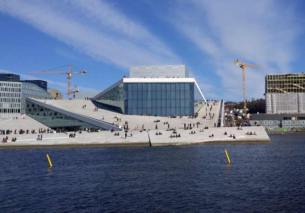 The beautiful Opera House is one of the must-see attractions when spending a weekend in Oslo.