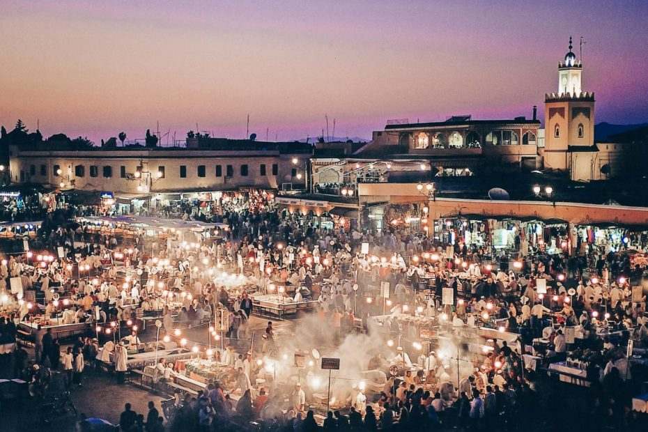 Marrakech: Panorama of the Jemaa el Fna square in the evening