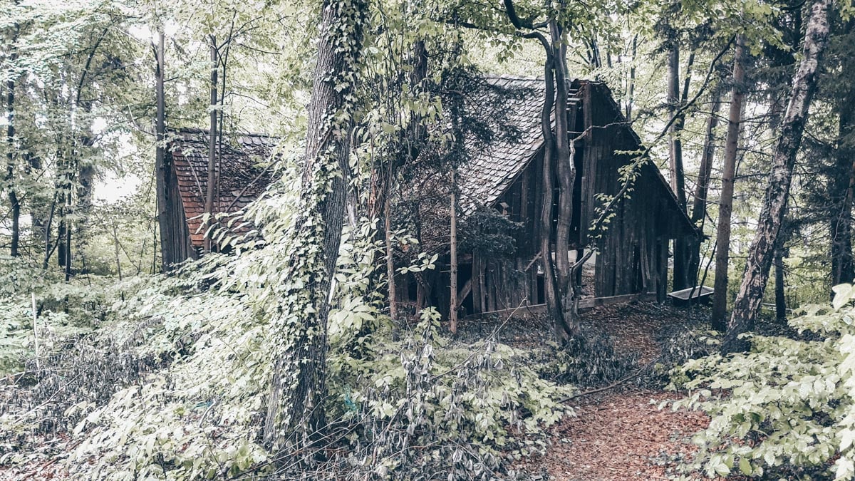 Abandoned house in a forest in Graz.
