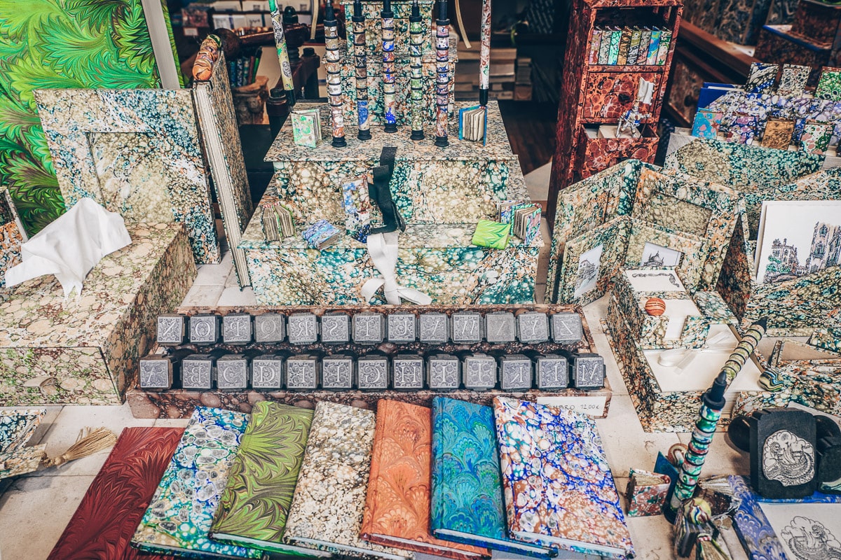 Venice Souvenirs: Venetian Marbled Paper products. PC: EQRoy/Shutterstock.com