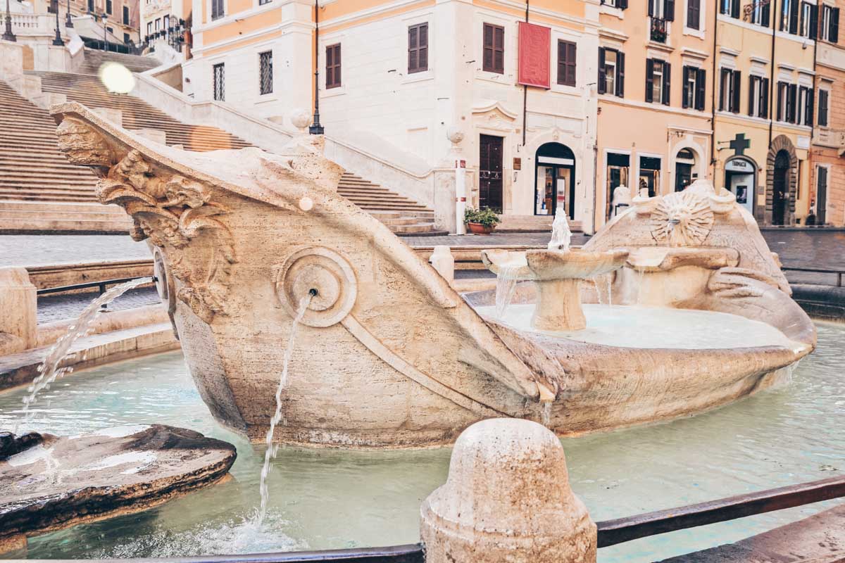 Fountains in Rome, Italy: The peculiar Barcaccia Fountain (Fontana della Barcaccia) 