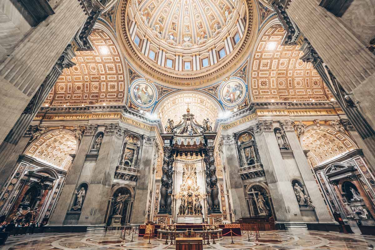  Architectural details of the dome and Bernini's baldachin in St. Peter's Basilica. PC:silverfox999/Shutterstock.com