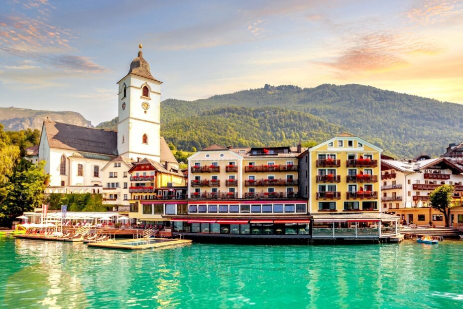 Hallstatt vs St. Wolfgang