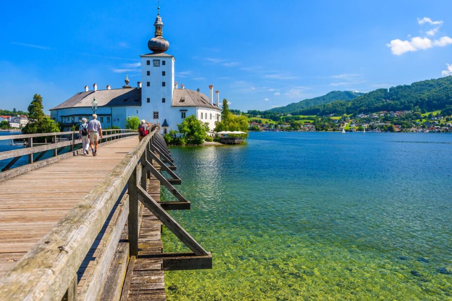 Traunsee Boat Cruises