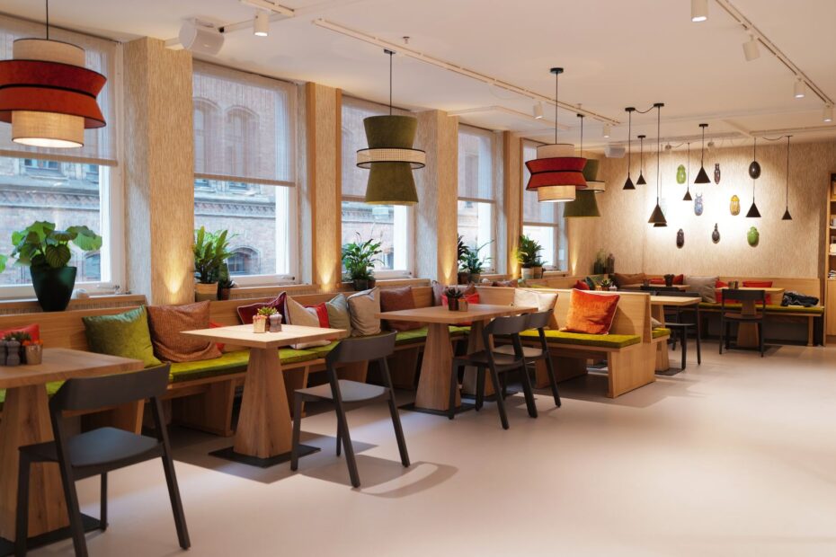 German Restaurant Etiquette: What to Know