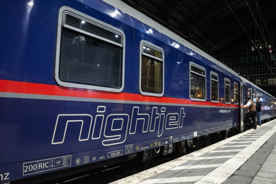 Night Trains in Germany: Routes and Booking